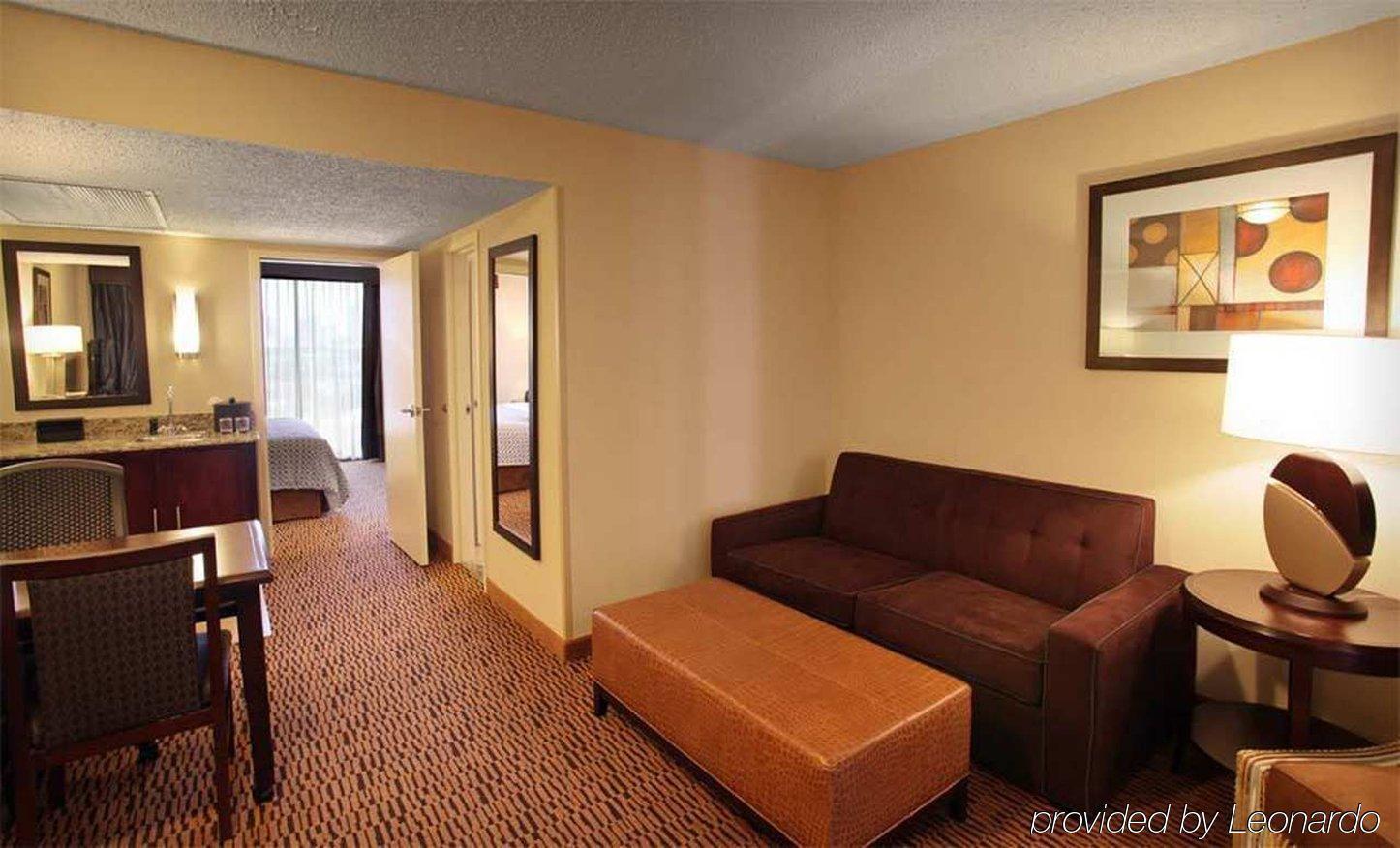 Embassy Suites By Hilton Dallas Market Center חדר תמונה